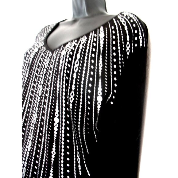 Karen Scott Tunic with Black/Silver patterned, Button down, Size Medium, NWT - Picture 4 of 11